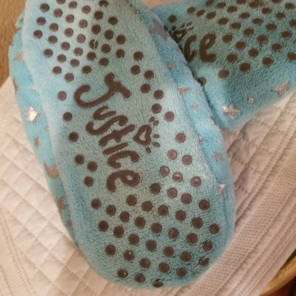 💕 NWOT..Cute Justice Slippers 💖💜 - Picture 4 of 4